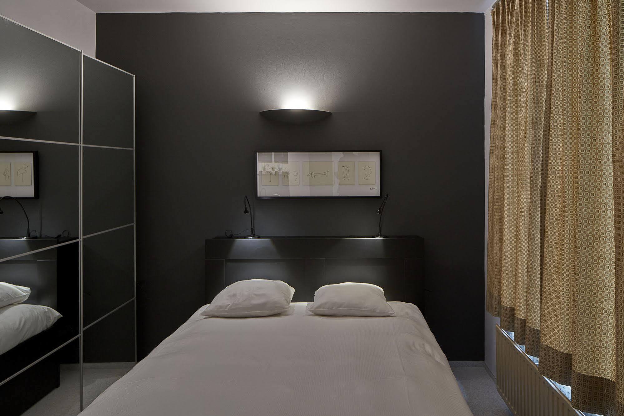 Alpha Hotel And Aparthotel ティーネン エクステリア 写真